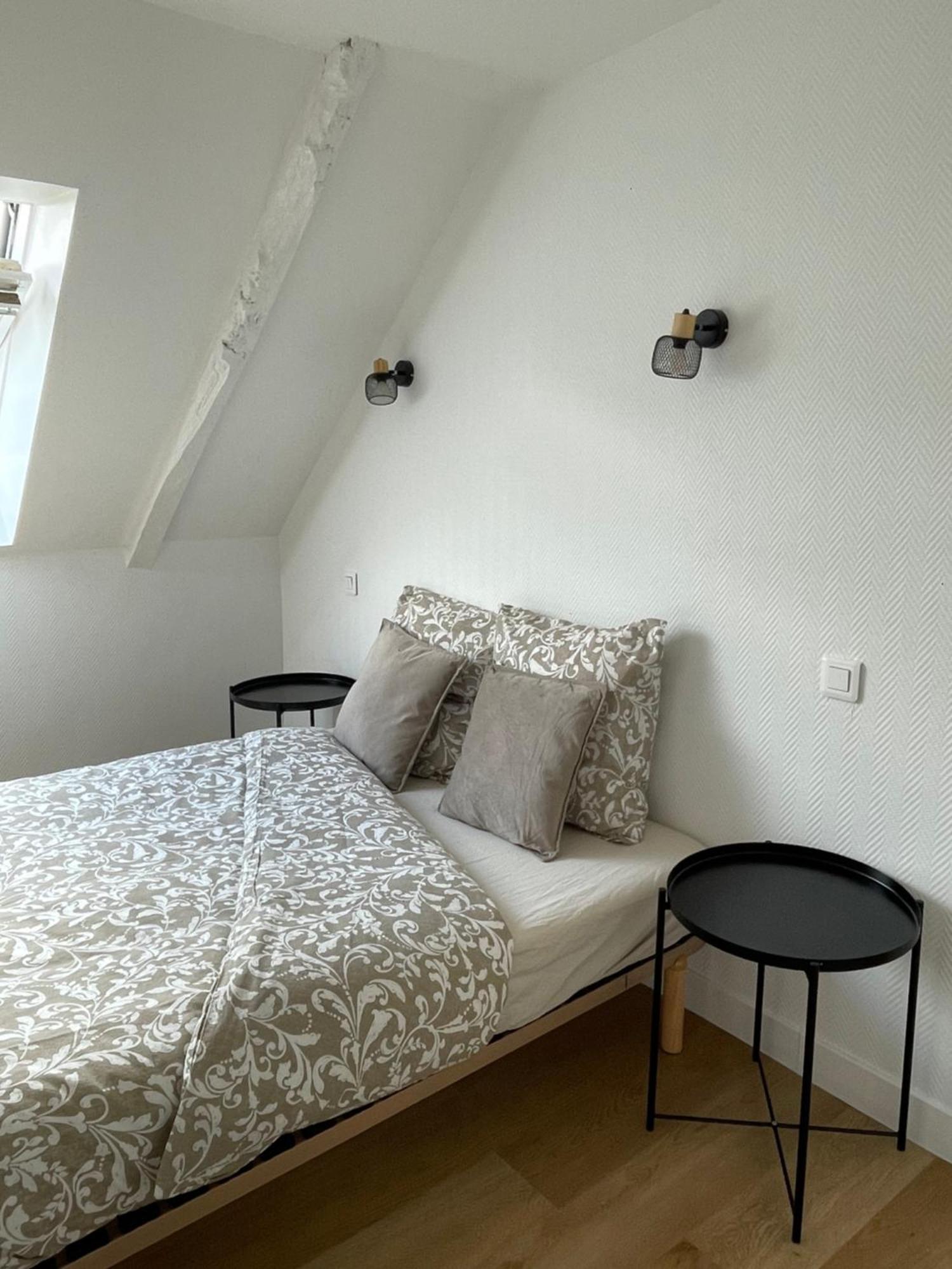 Au Pied Leve Hotel Calorguen Bilik gambar